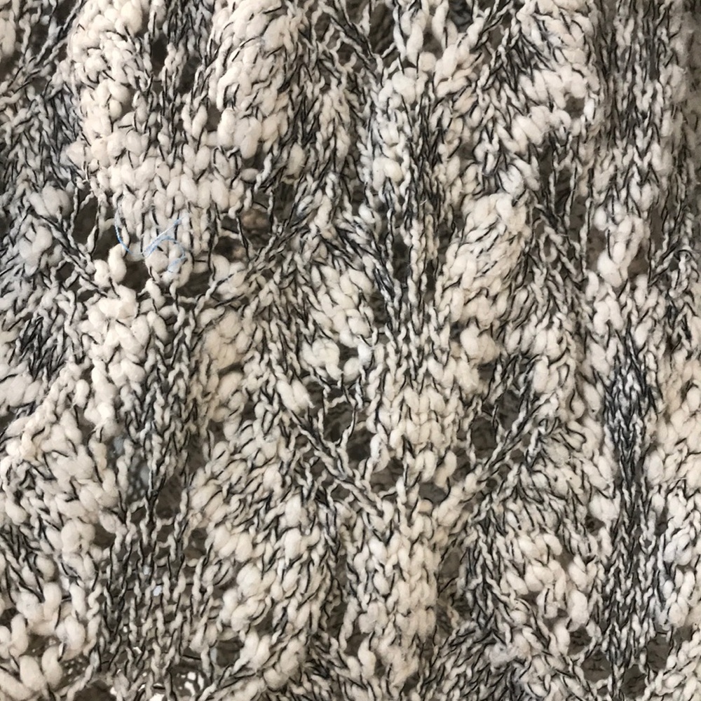 Sweater M - Picture 3 of 3